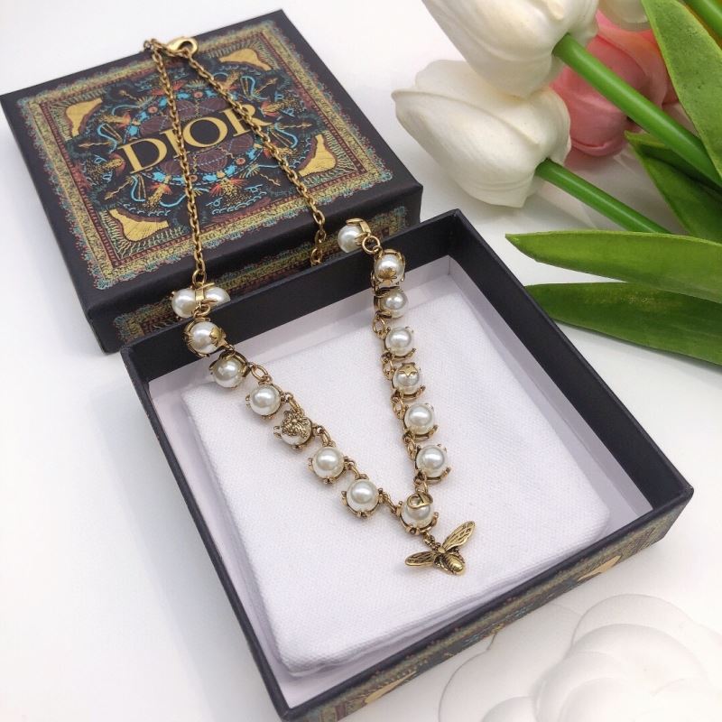 chr1st1an D10r necklaces